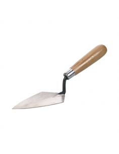 Curved steel trowel